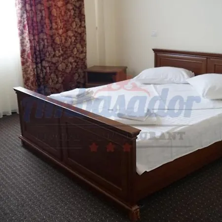 Ambasador Hotel 3*